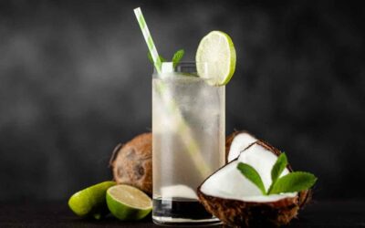 Coconut water with lemon and mint